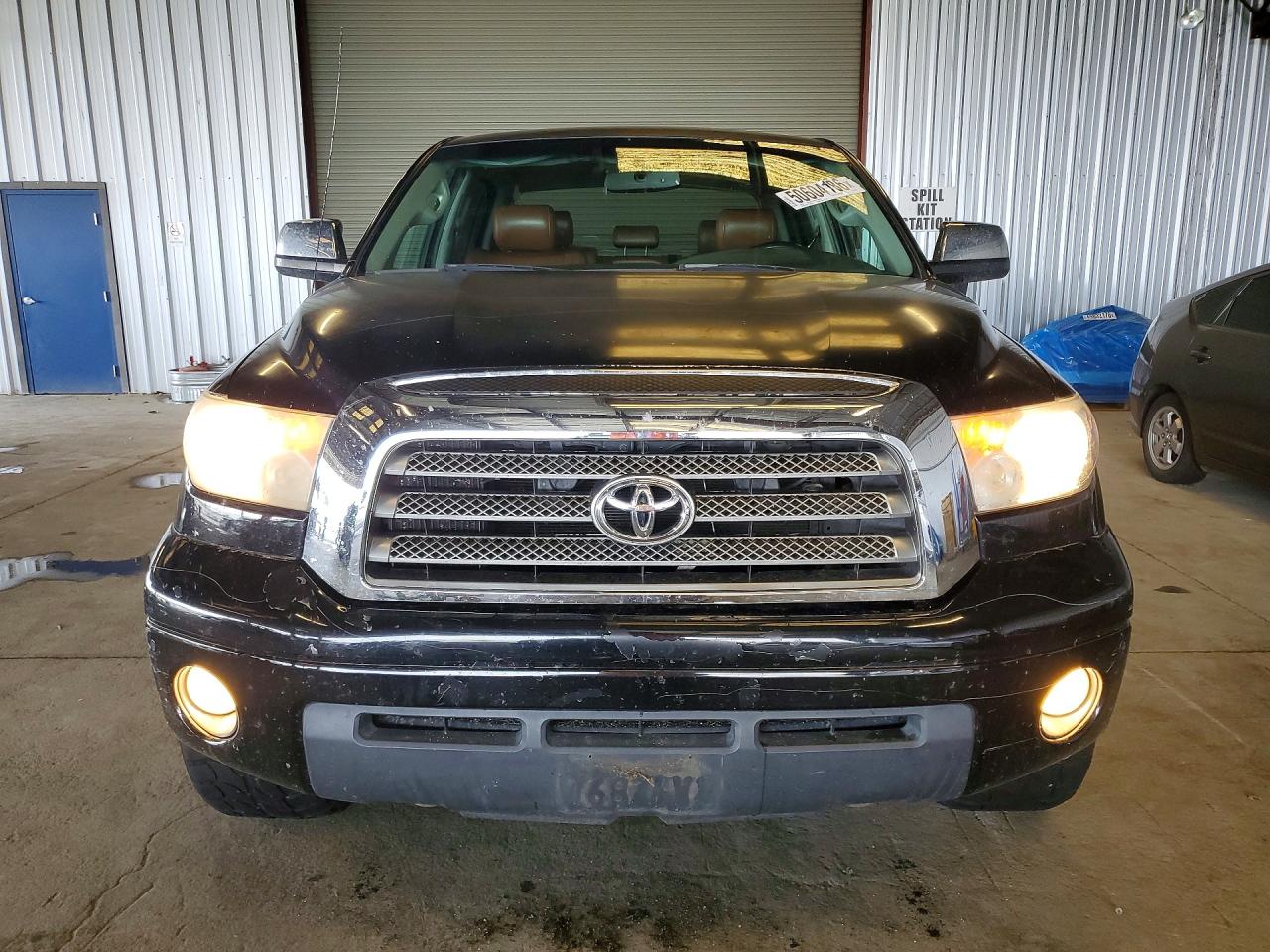 Toyota Tundra Crewmax Limited