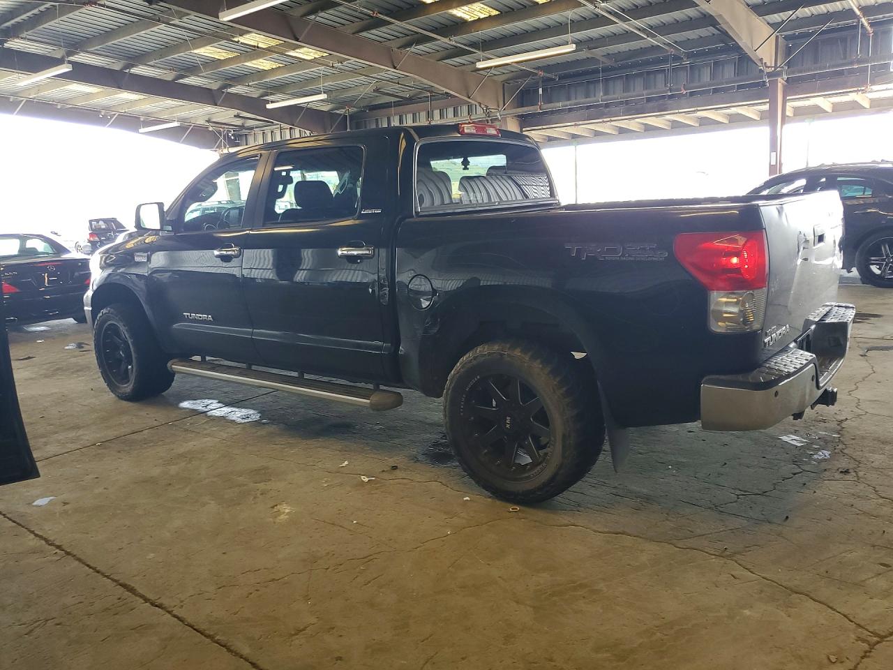 Toyota Tundra Crewmax Limited