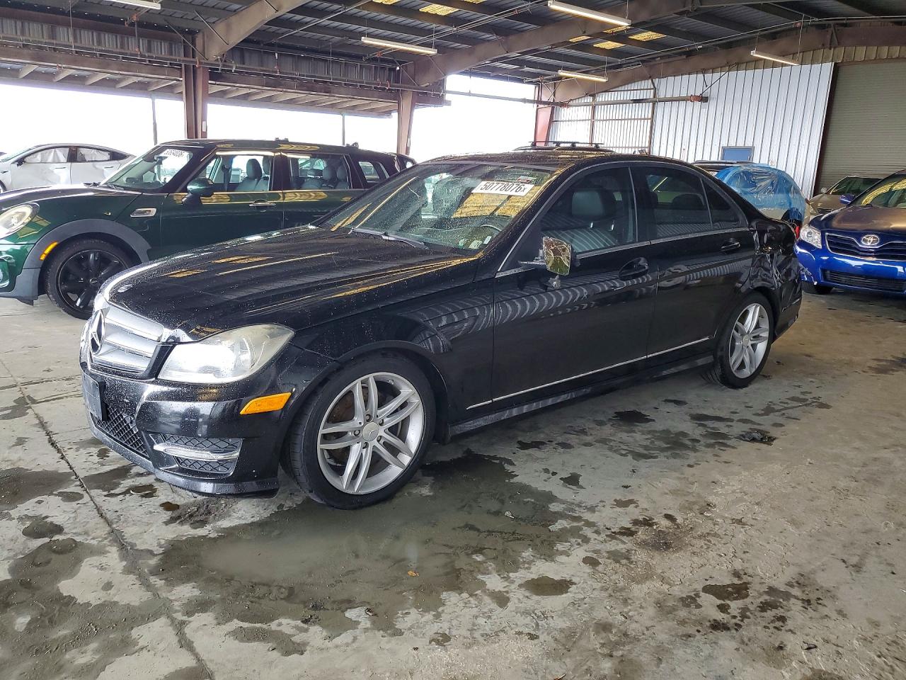 Salvage Mercedes-Benz C-Class Image