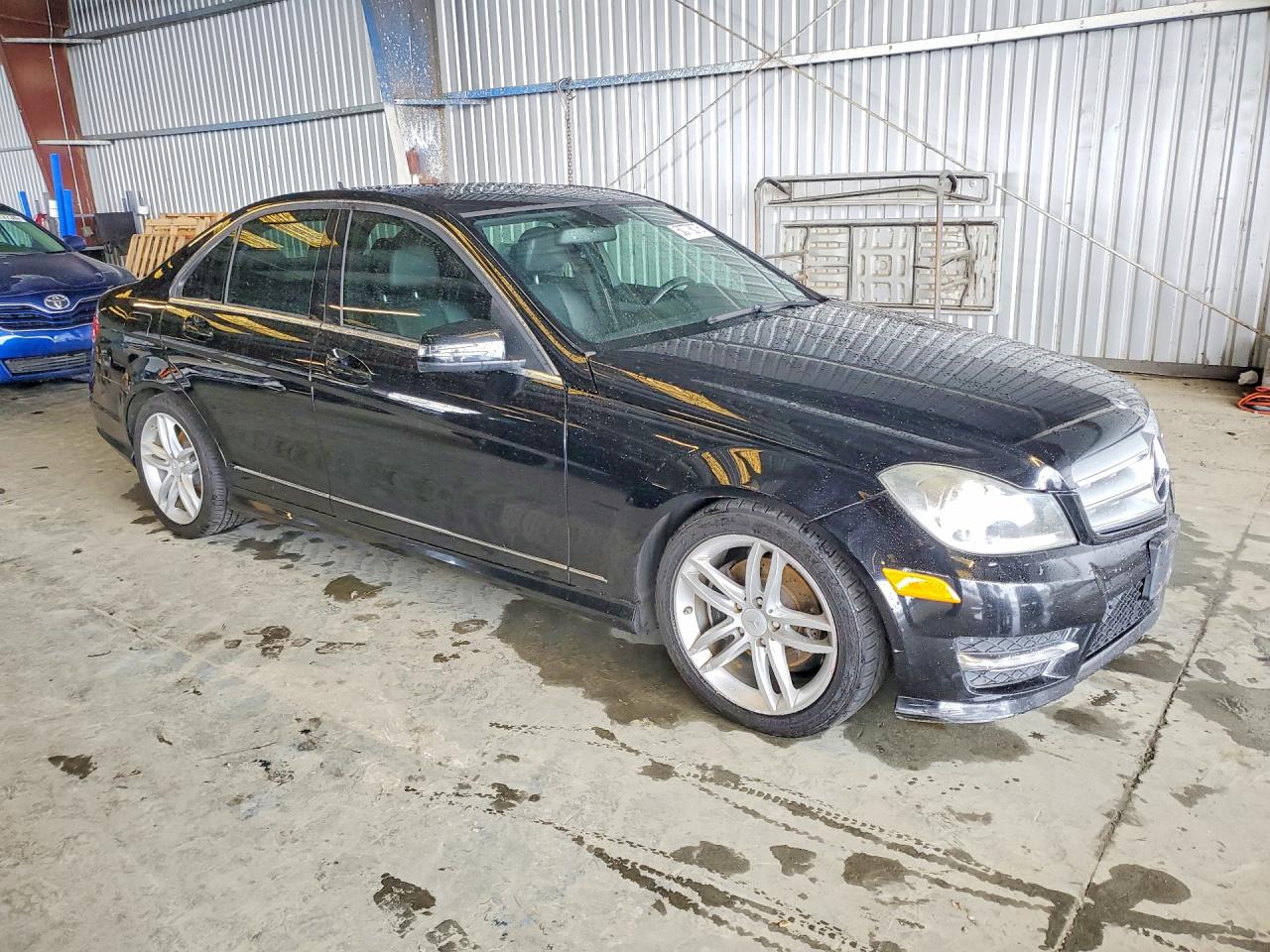 Mercedes-Benz C-Class 250