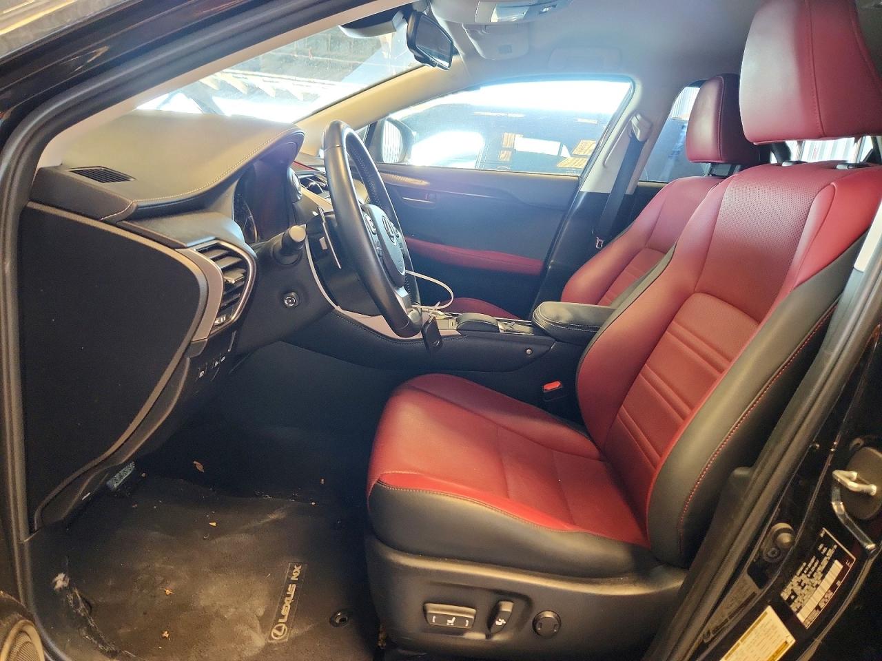 Lexus NX Base