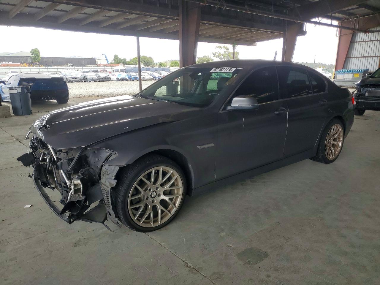 Salvage BMW 5 Series Image