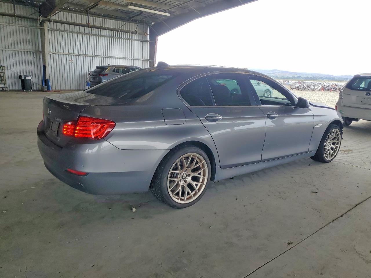 BMW 5 Series I