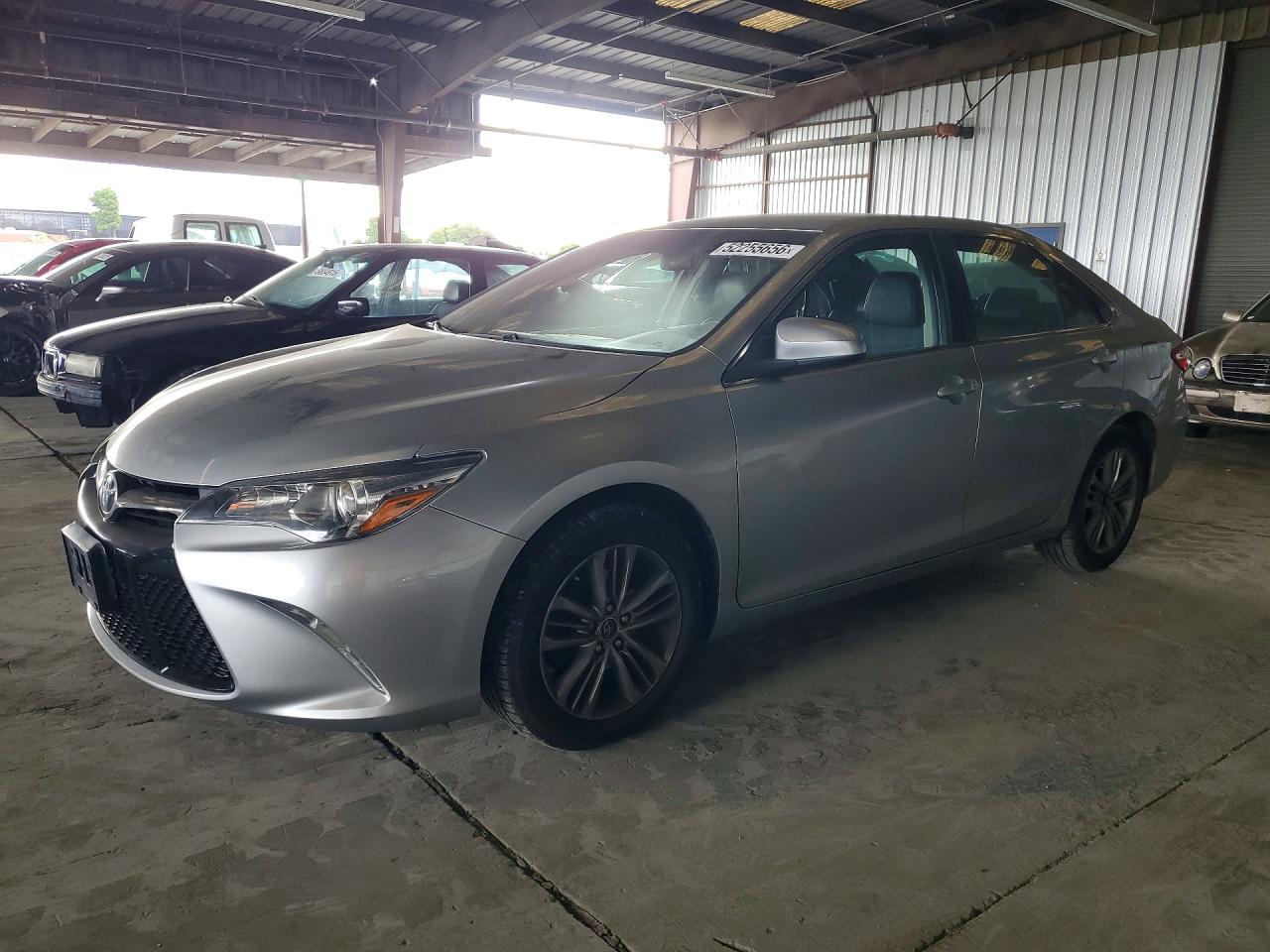 Salvage Toyota Camry Image