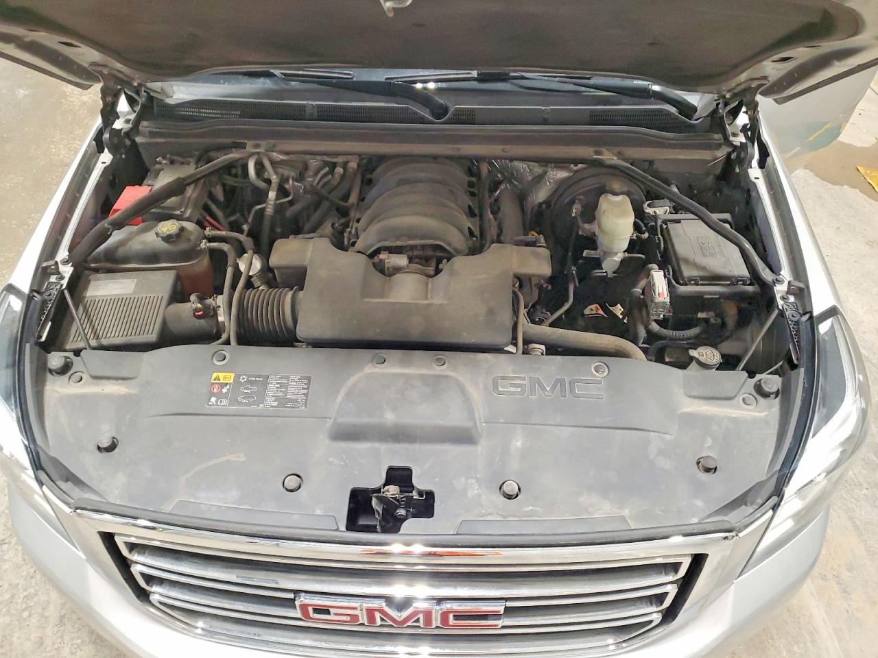 GMC Yukon Slt