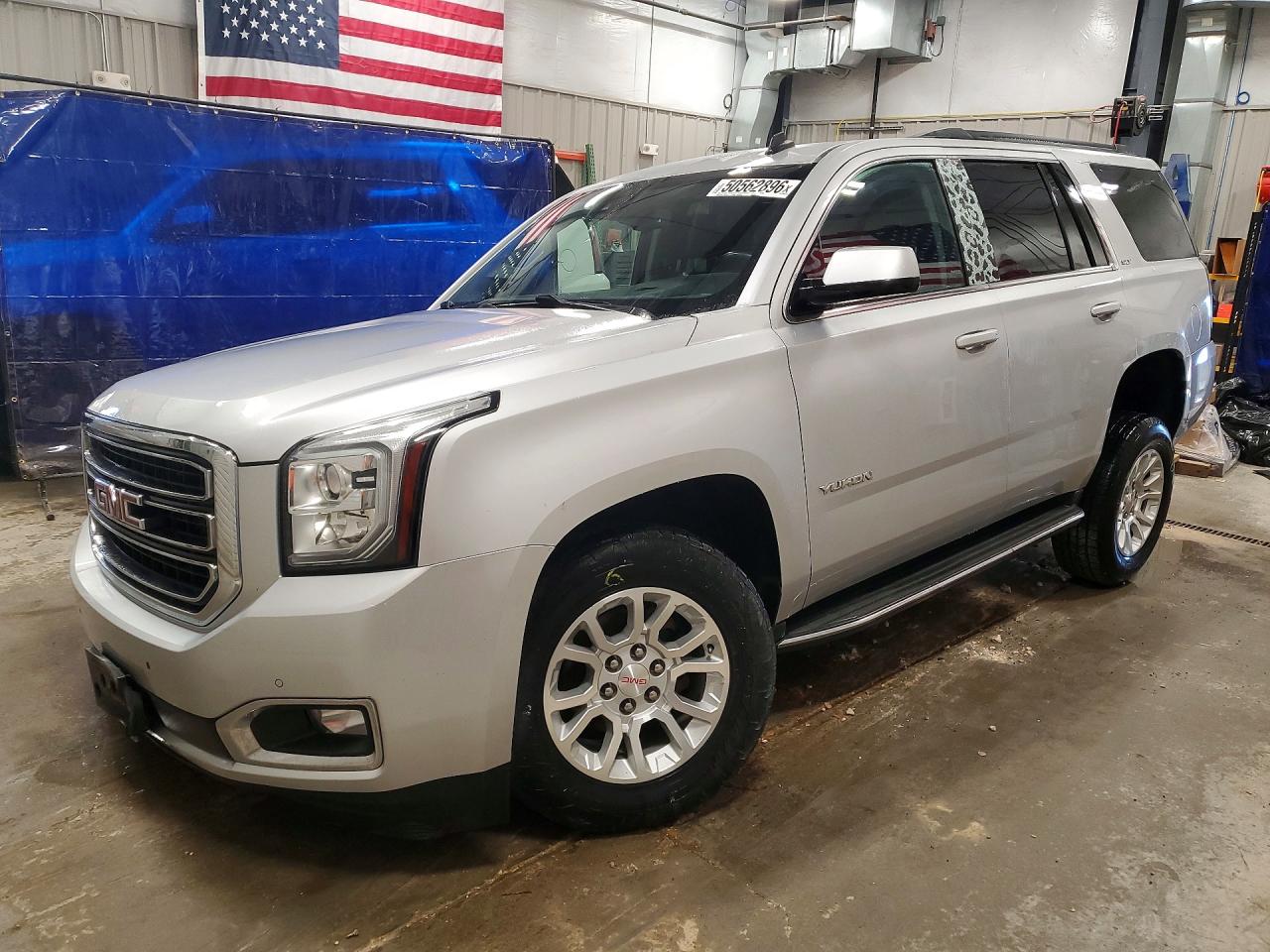 Salvage GMC Yukon Image