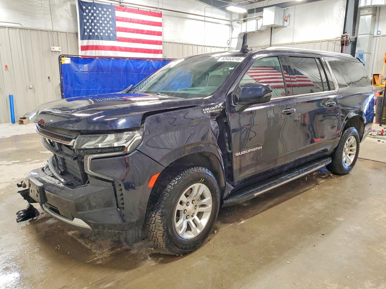 Salvage Chevrolet Suburban Image