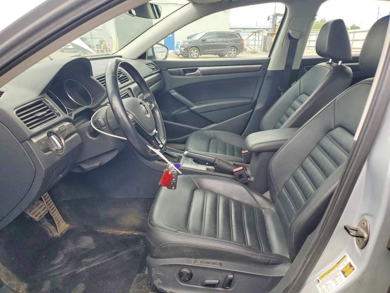 Volkswagen Passat Sel