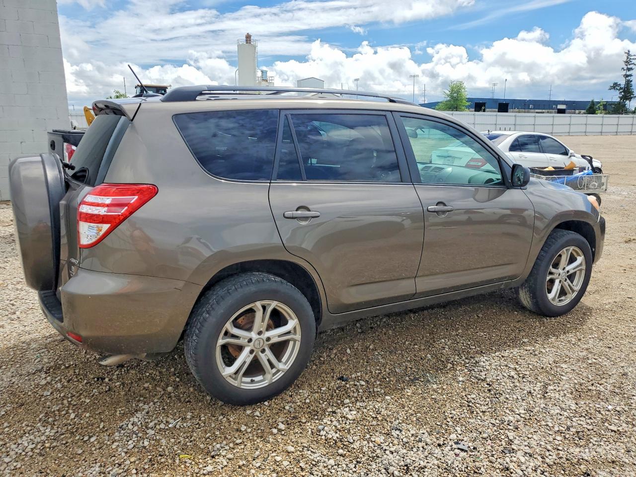 Toyota RAV4 Base