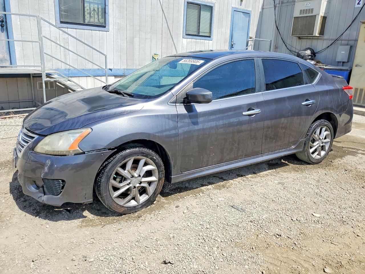 Salvage Nissan Sentra Image