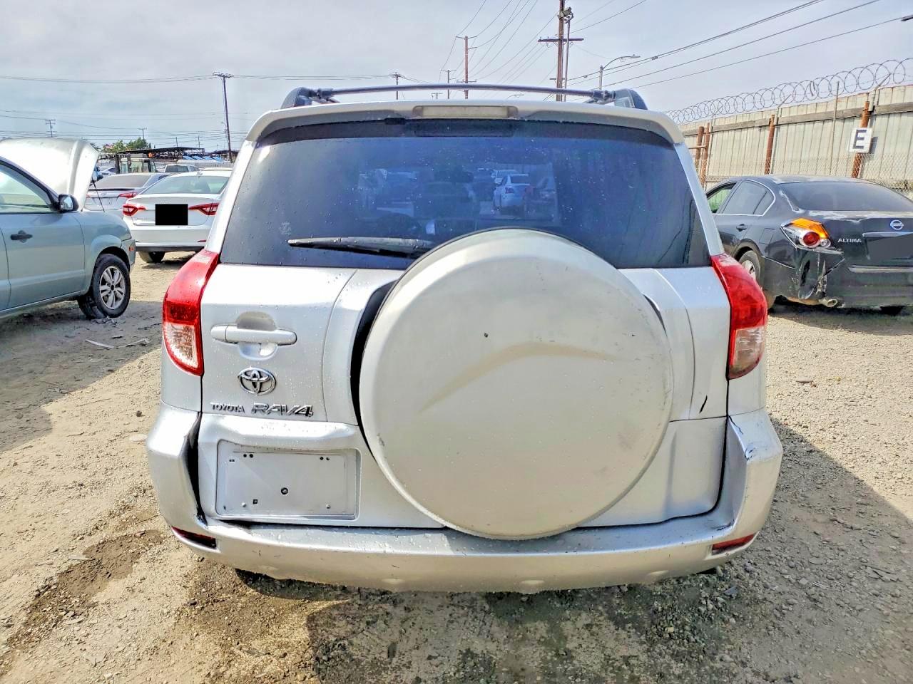 Toyota RAV4 Base