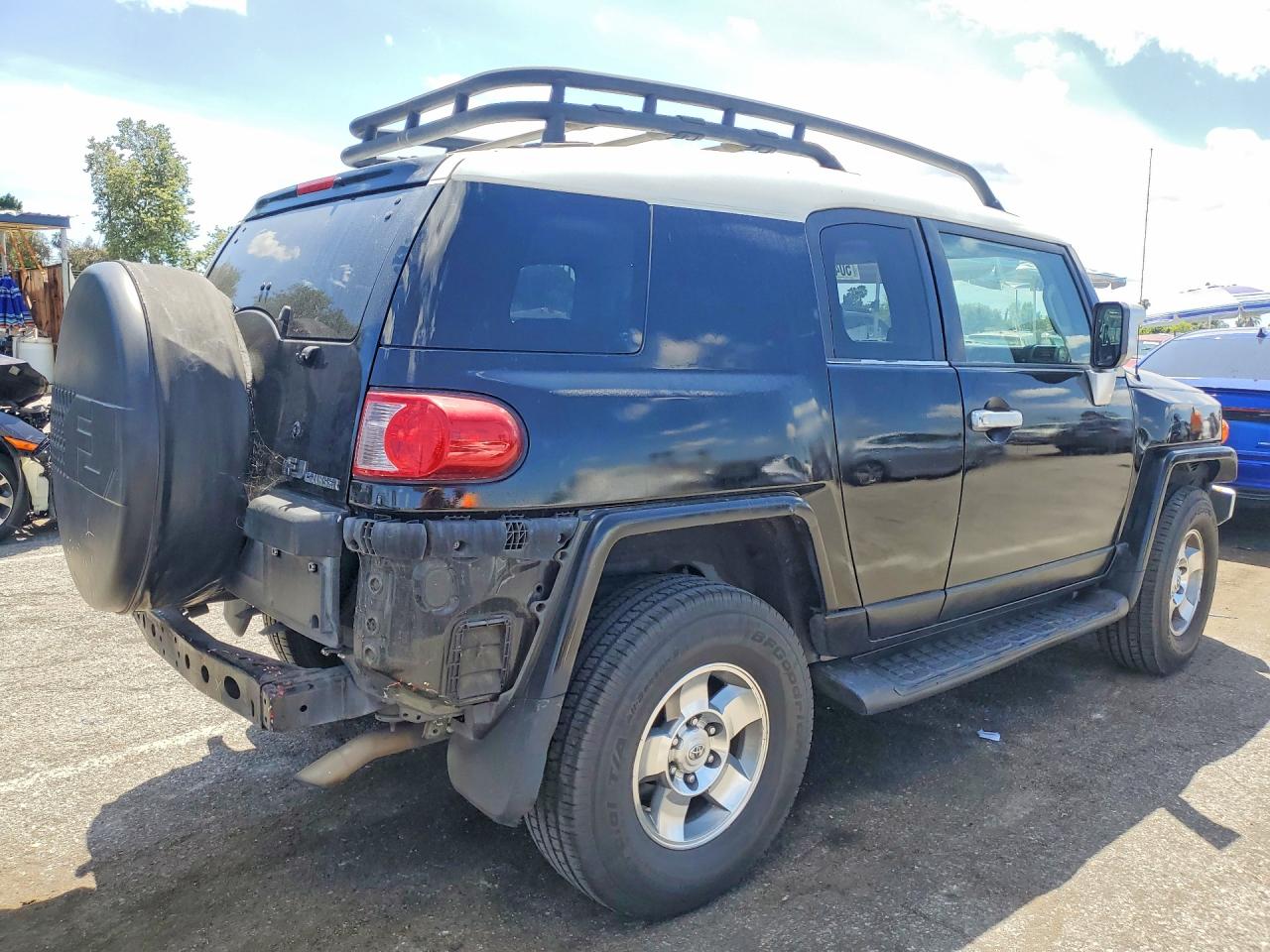 Toyota FJ Cruiser Base