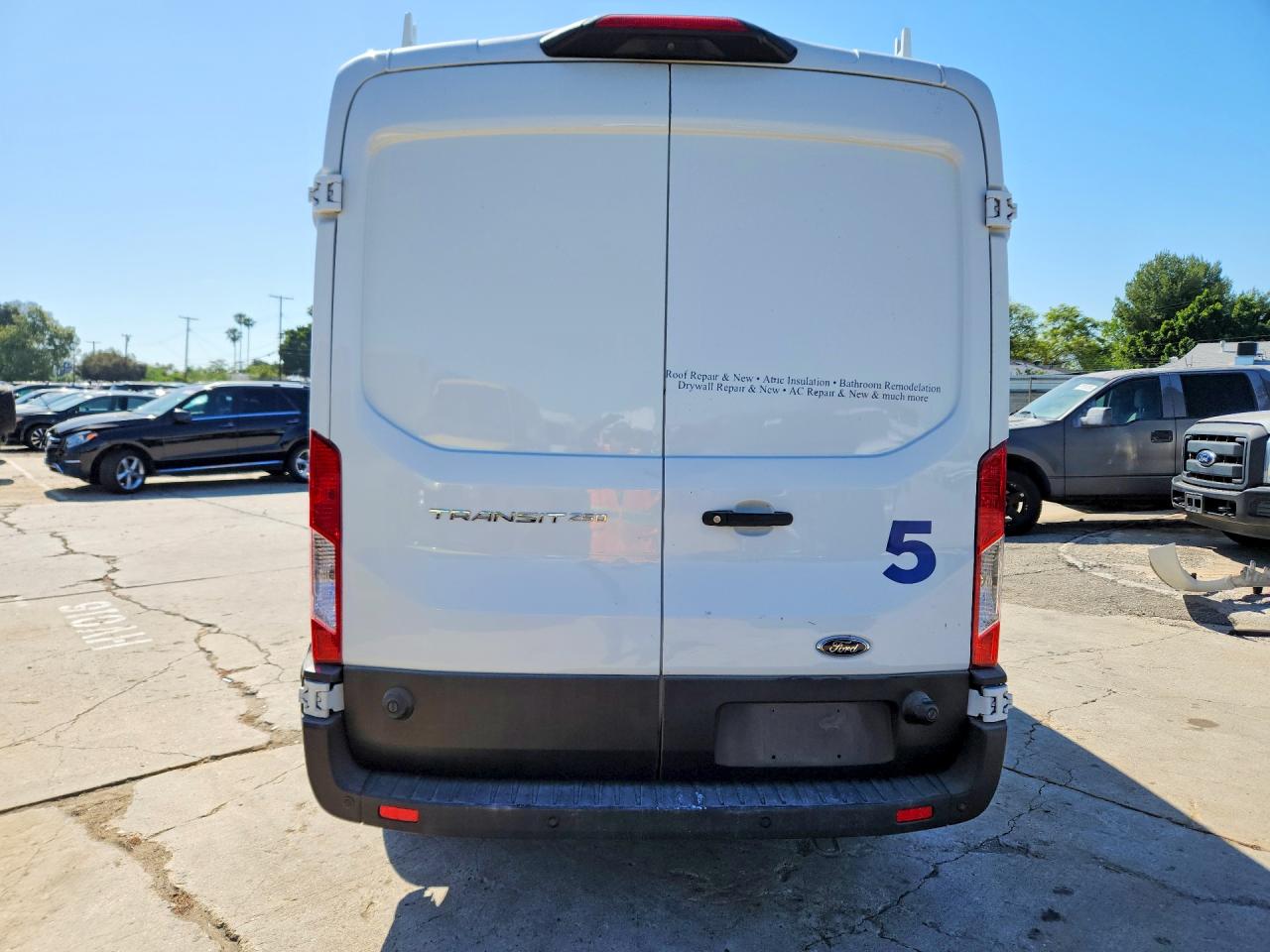 Ford Transit T-250