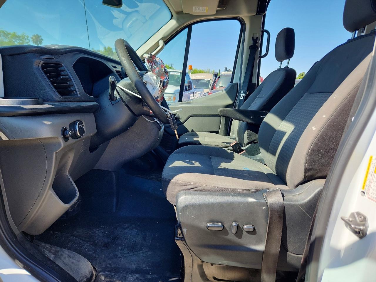 Ford Transit T-250