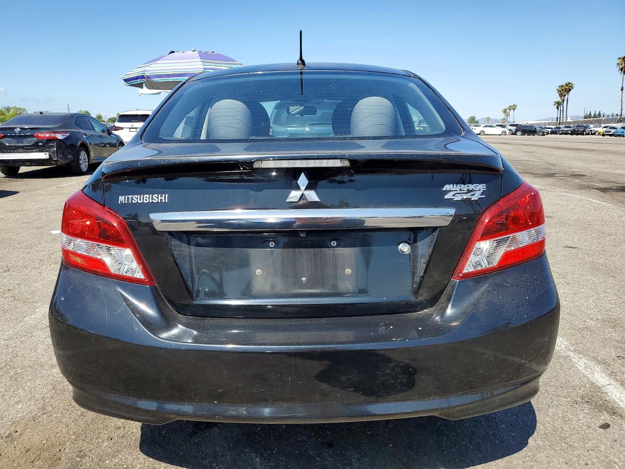 Mitsubishi Mirage G4 Es