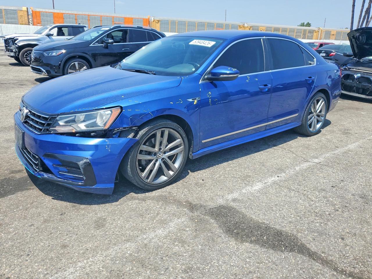 Salvage Volkswagen Passat Image
