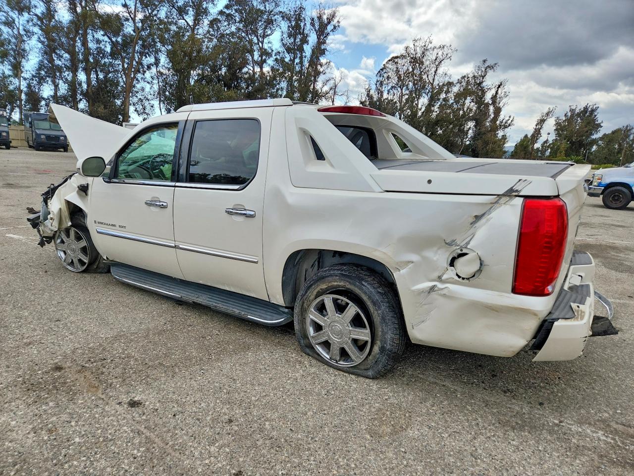 Cadillac Escalade Ext