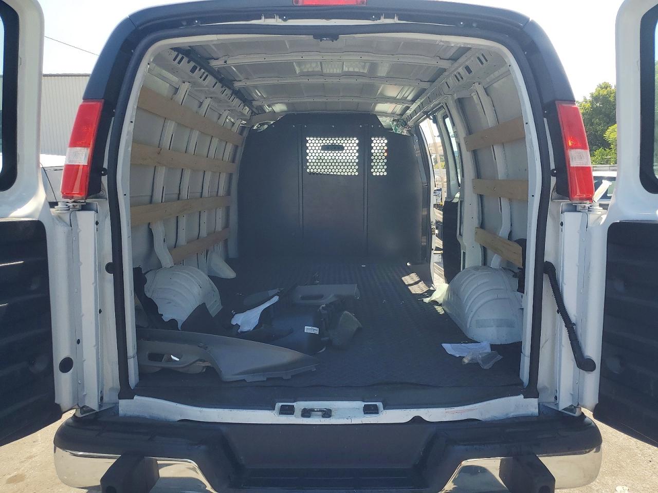 GMC Savana G2500