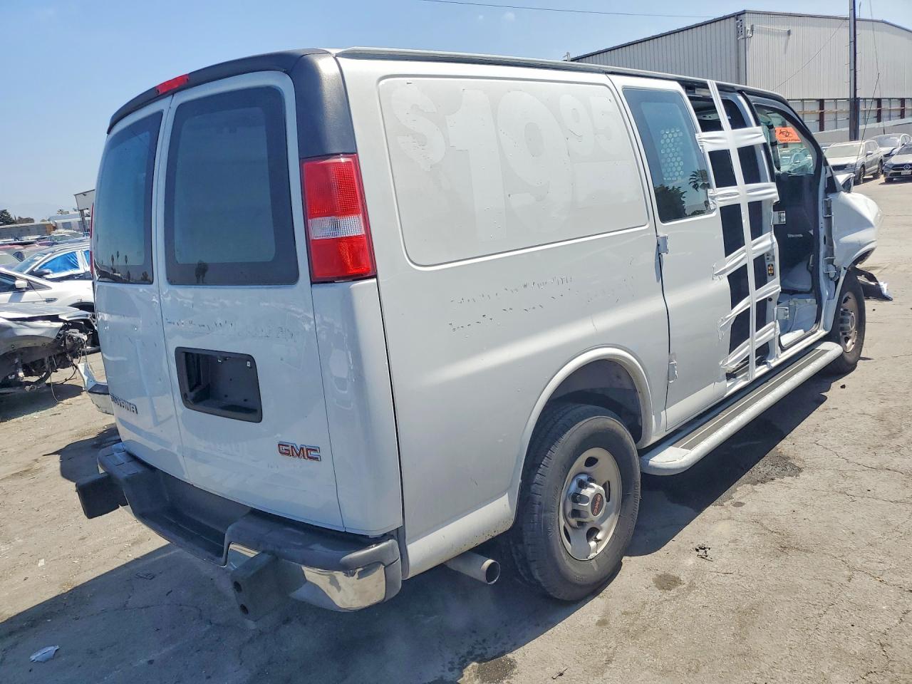 GMC Savana G2500