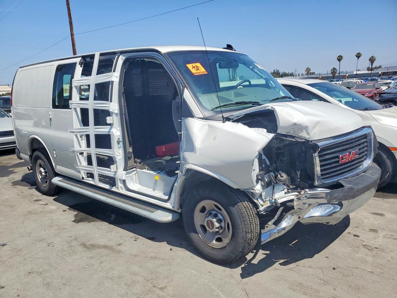 GMC Savana G2500