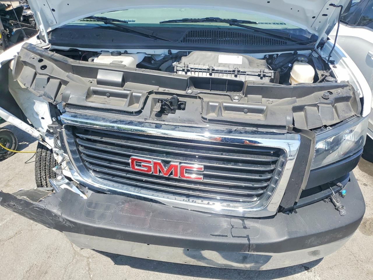 GMC Savana G2500