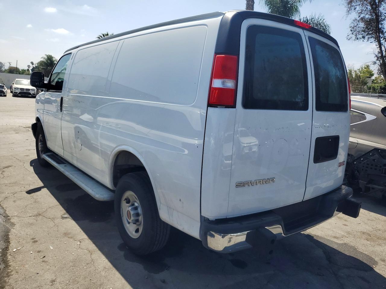 GMC Savana G2500