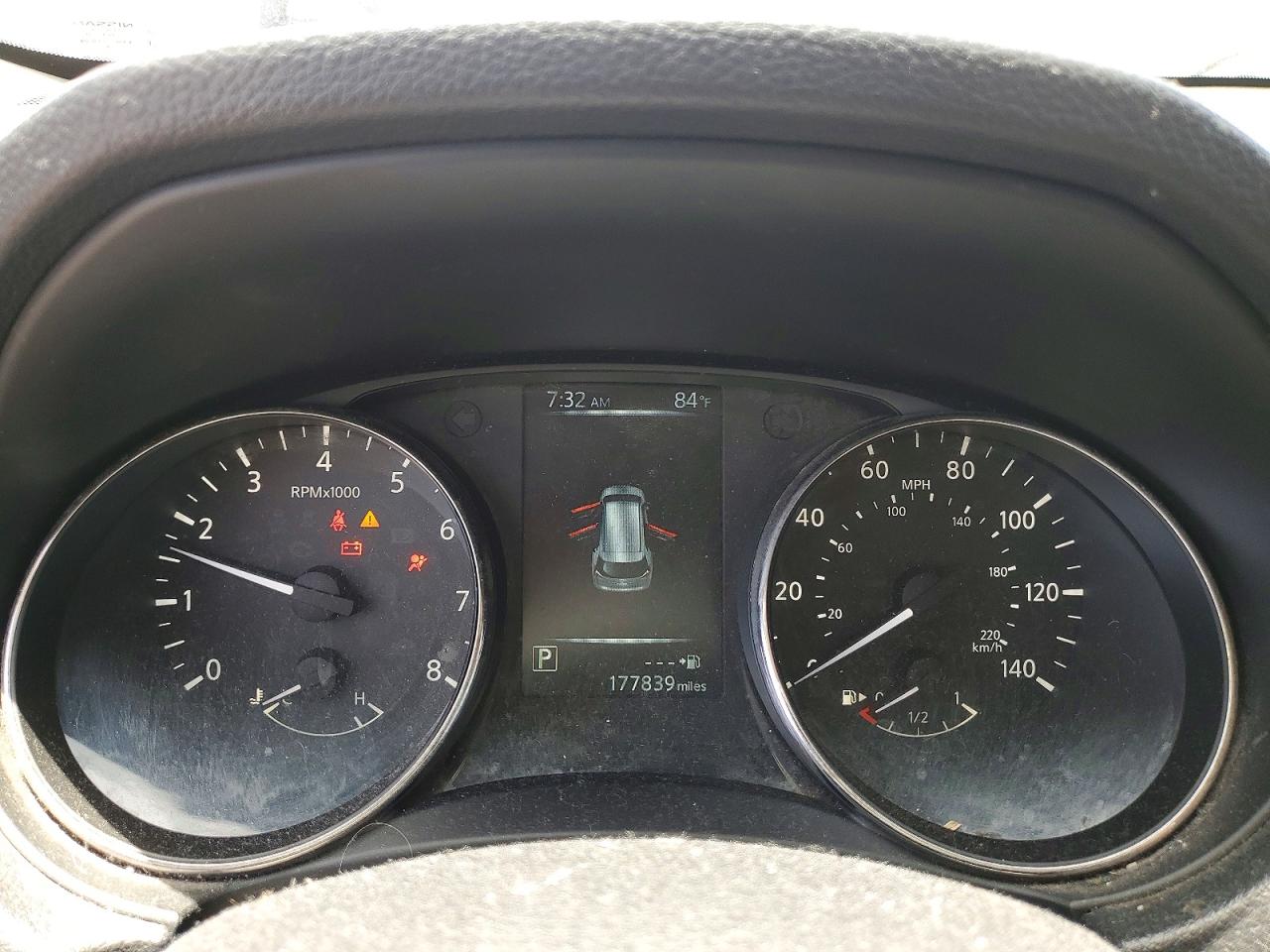 Nissan Rogue S