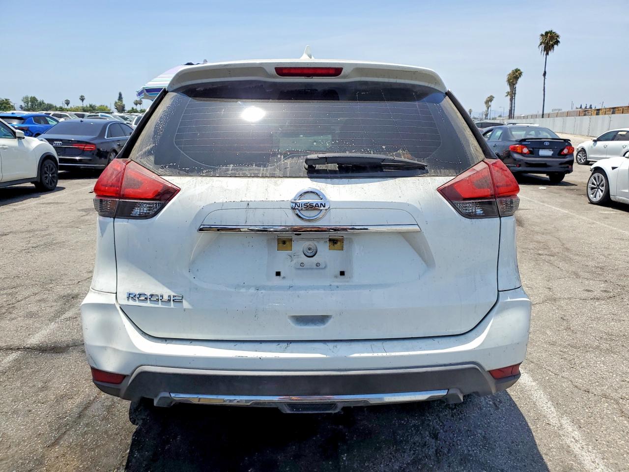 Nissan Rogue S