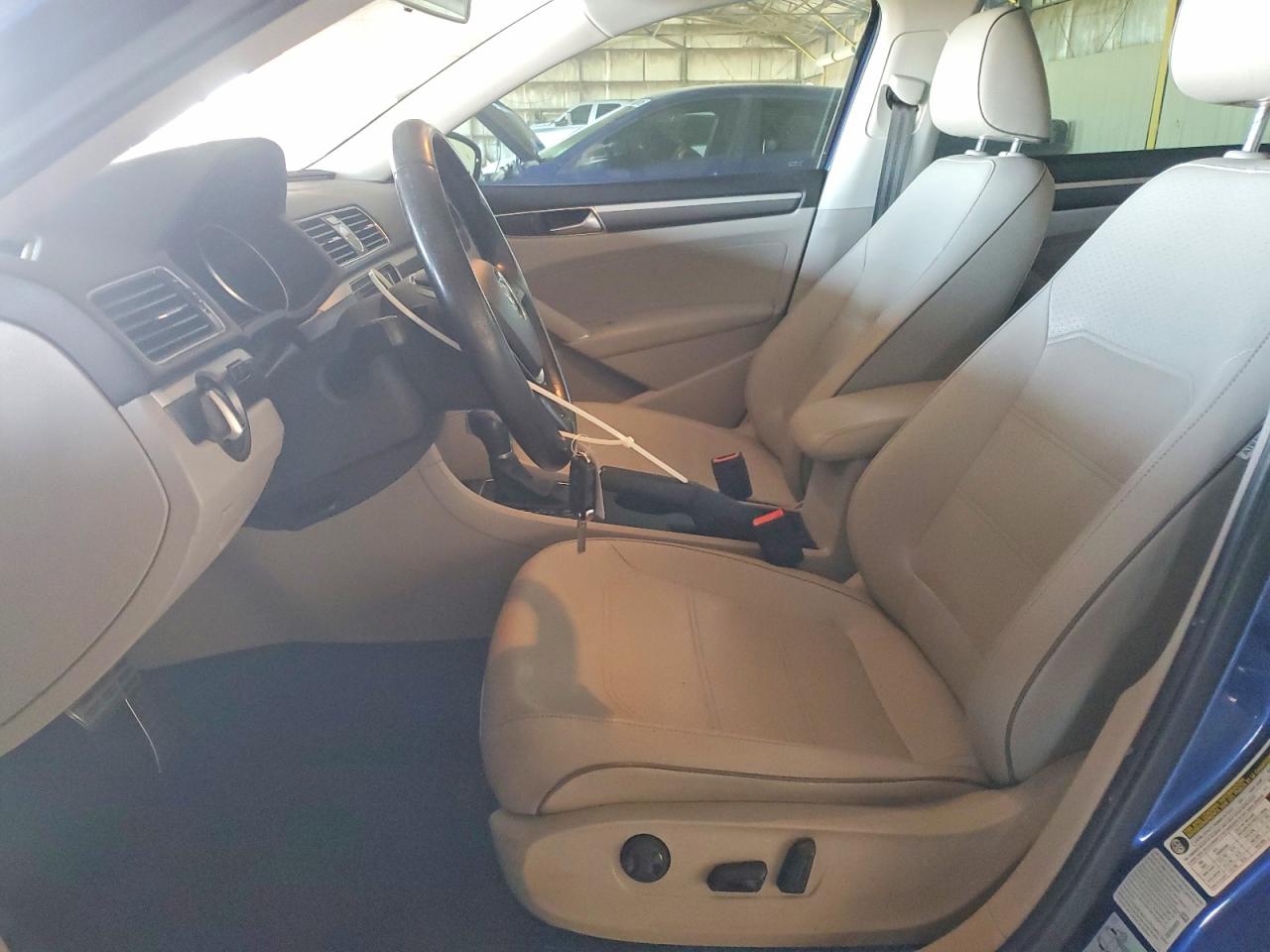 Volkswagen Passat R-line
