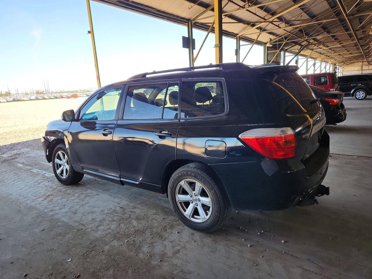 Toyota Highlander Base