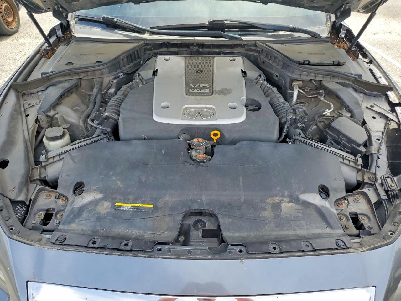 INFINITI Q50 Base