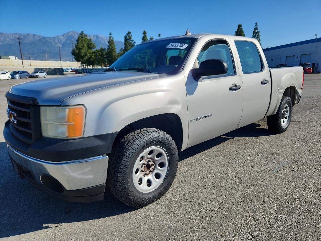Salvage GMC Sierra Image