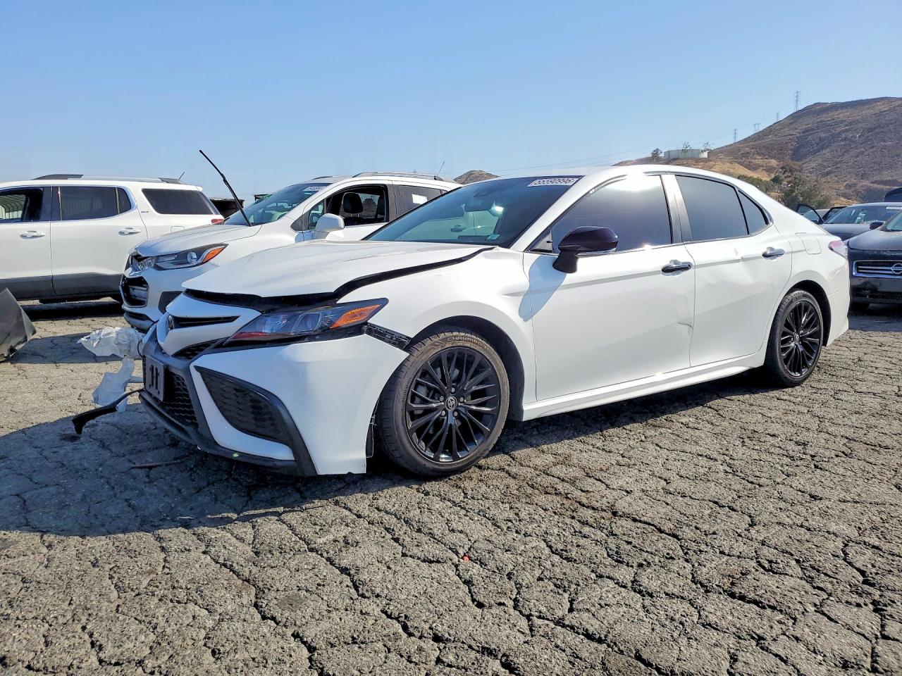 Salvage Toyota Camry Image