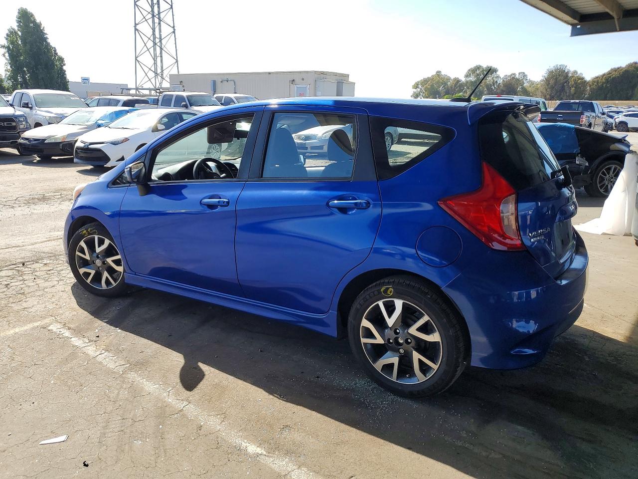 Nissan Versa Sr