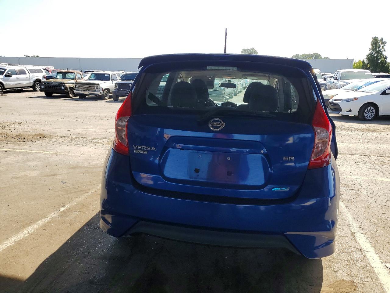 Nissan Versa Sr