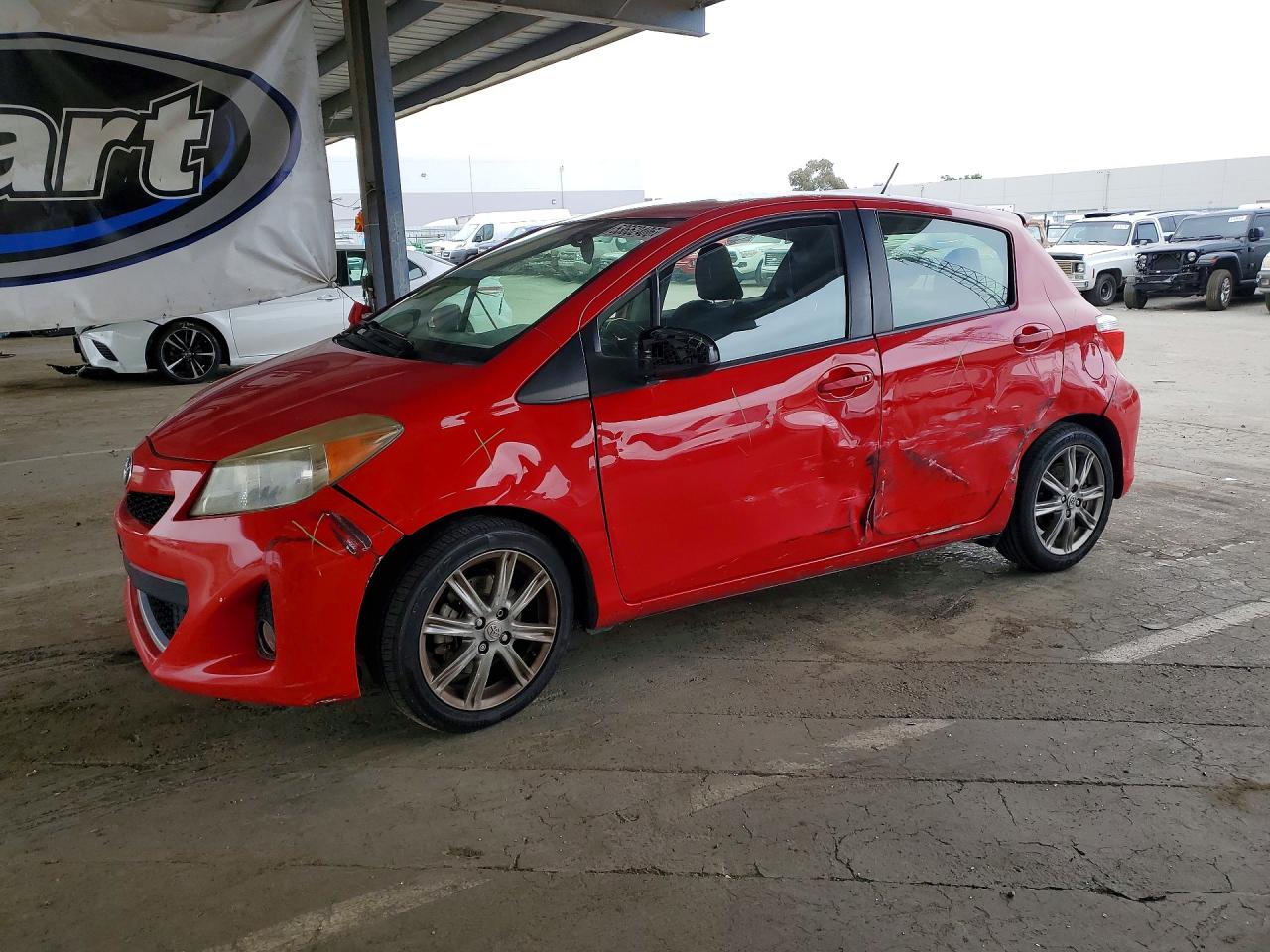 Salvage Toyota Yaris Image