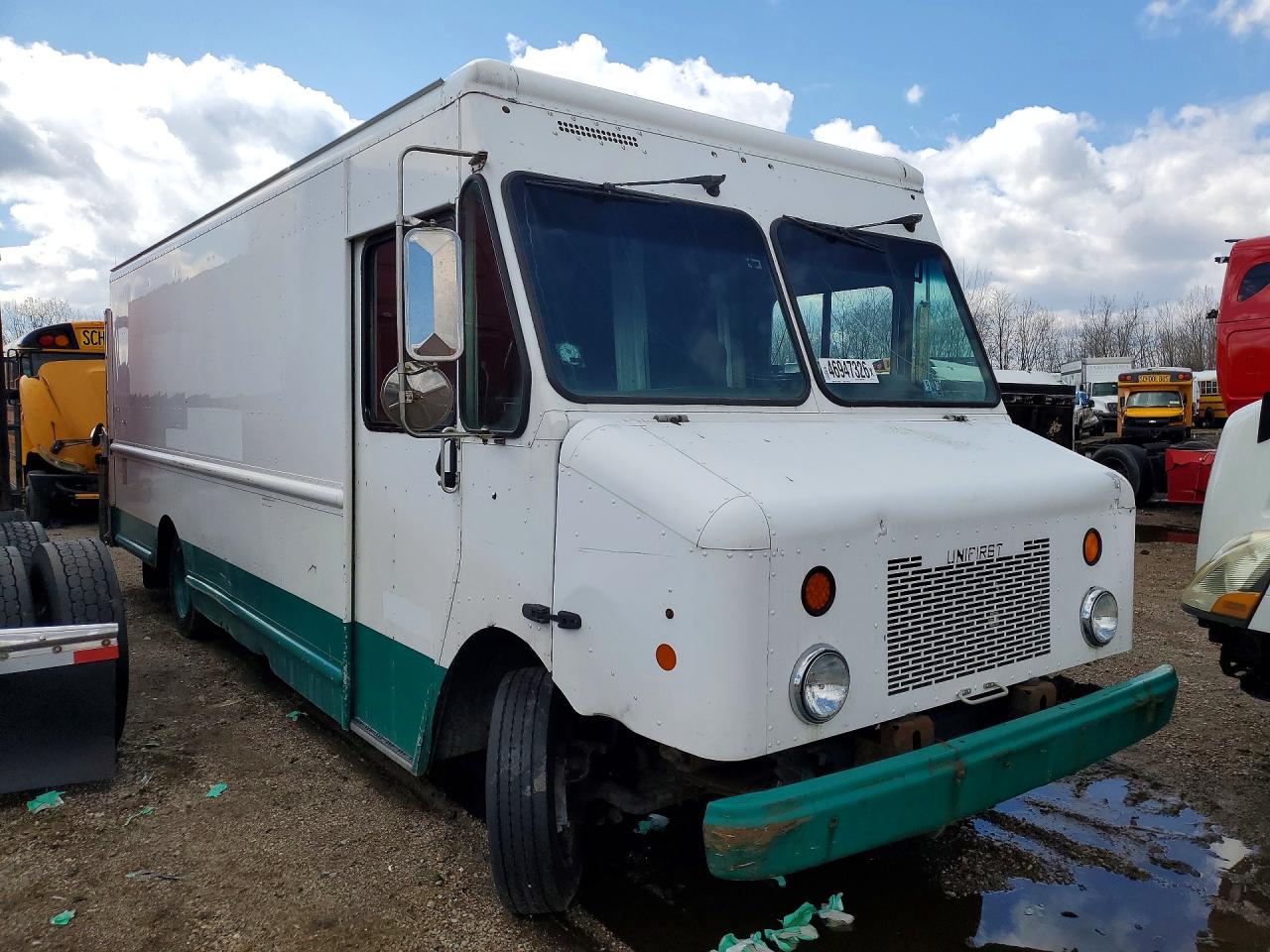 Workhorse W42