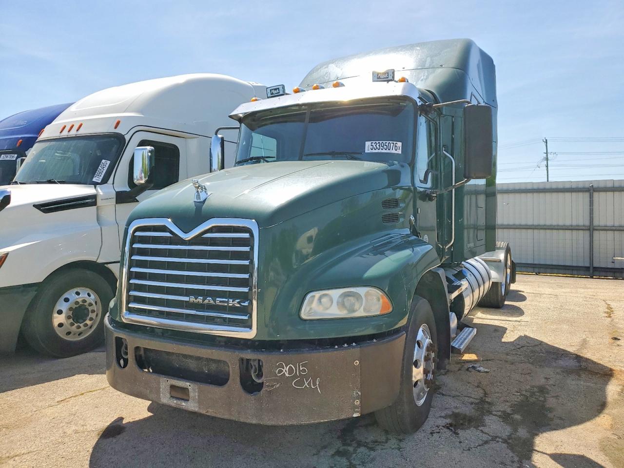 Mack Cxu613