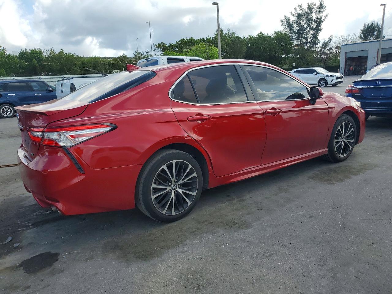 Toyota Camry Se