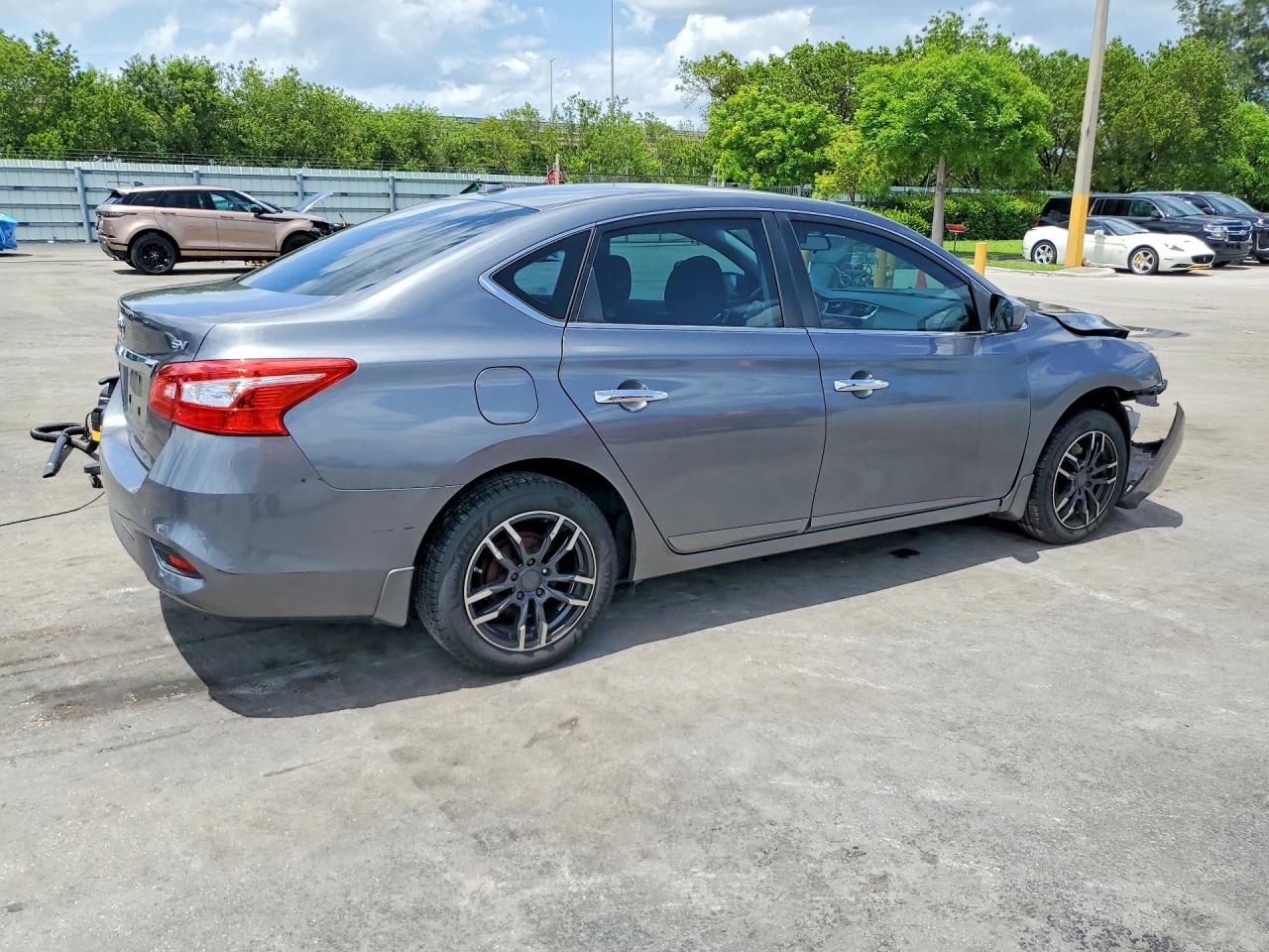 Nissan Sentra Sv