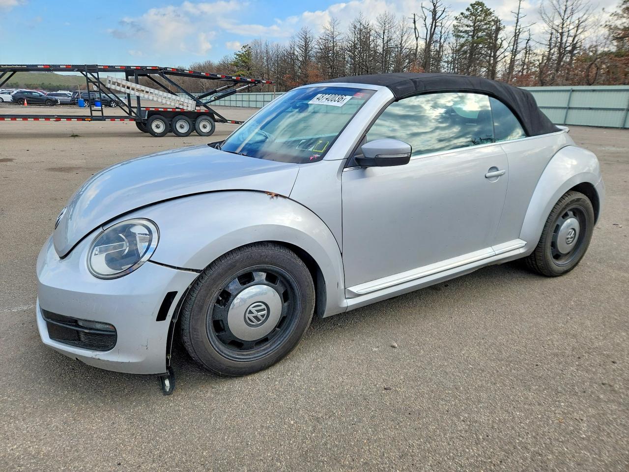 Salvage Volkswagen Beetle Image