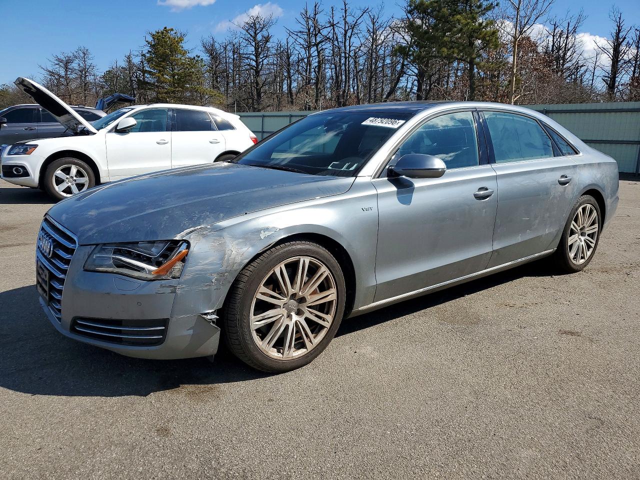 Salvage Audi A8 Image