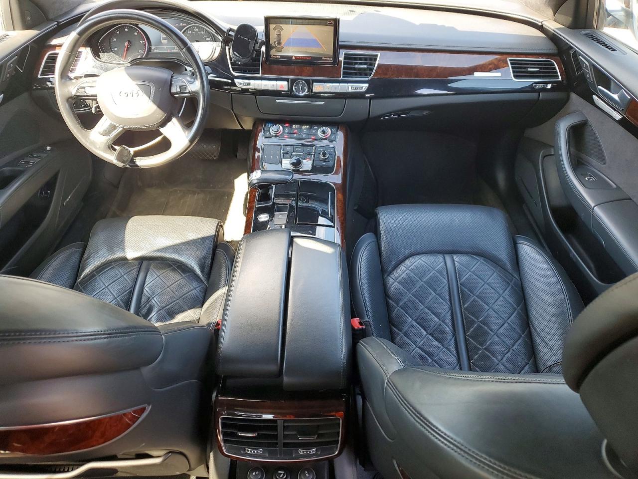 Audi A8 L Quattro