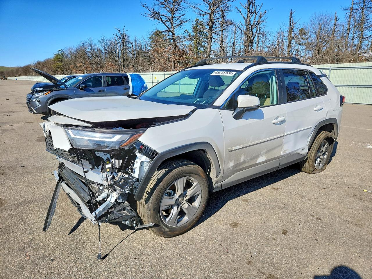 Salvage Toyota RAV4 Image