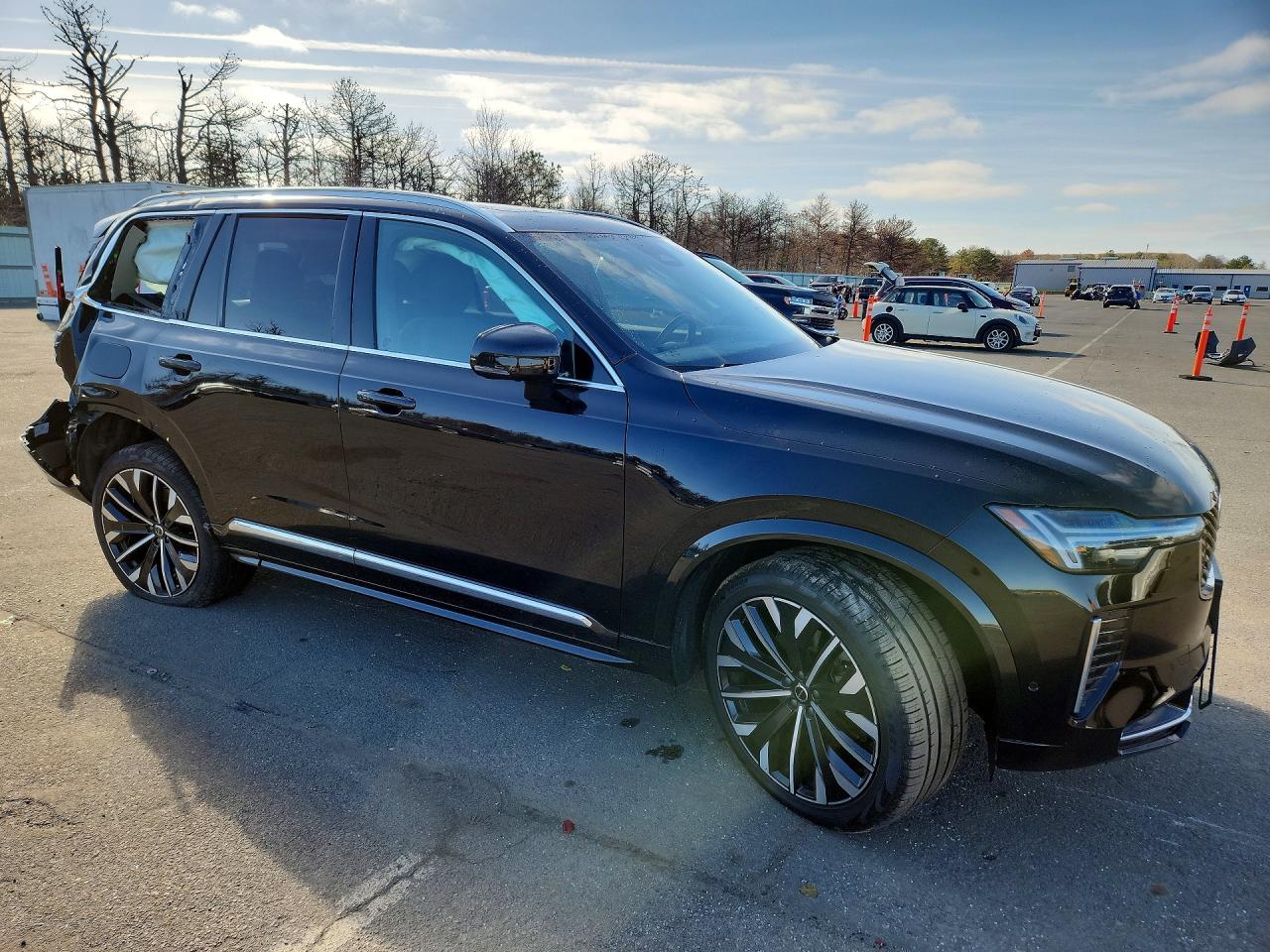 Volvo XC90 Plus