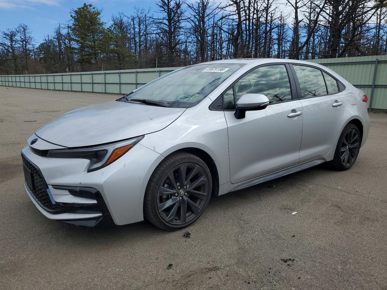 Salvage Toyota Corolla Image
