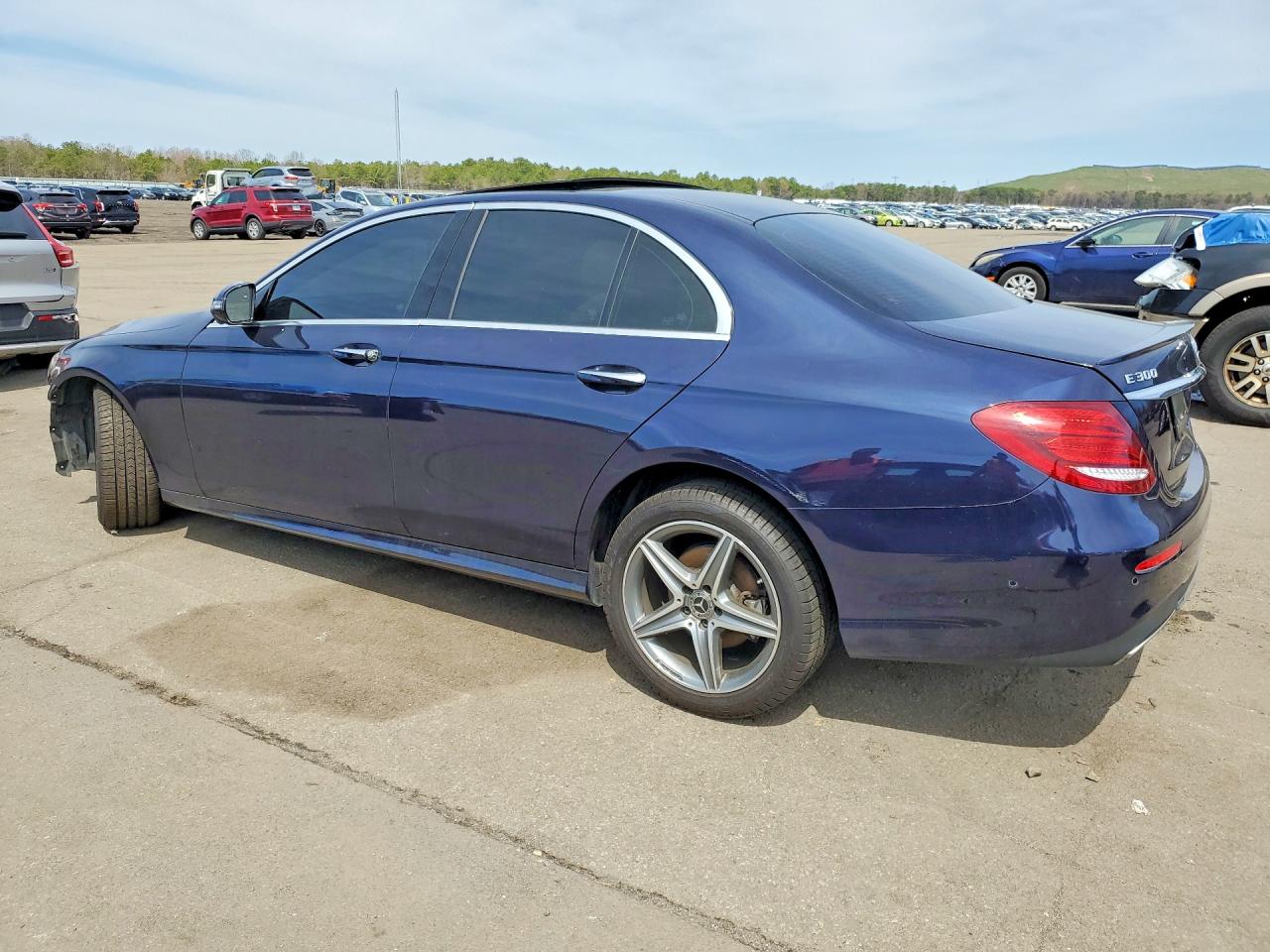 Mercedes-Benz E-Class 300 4matic