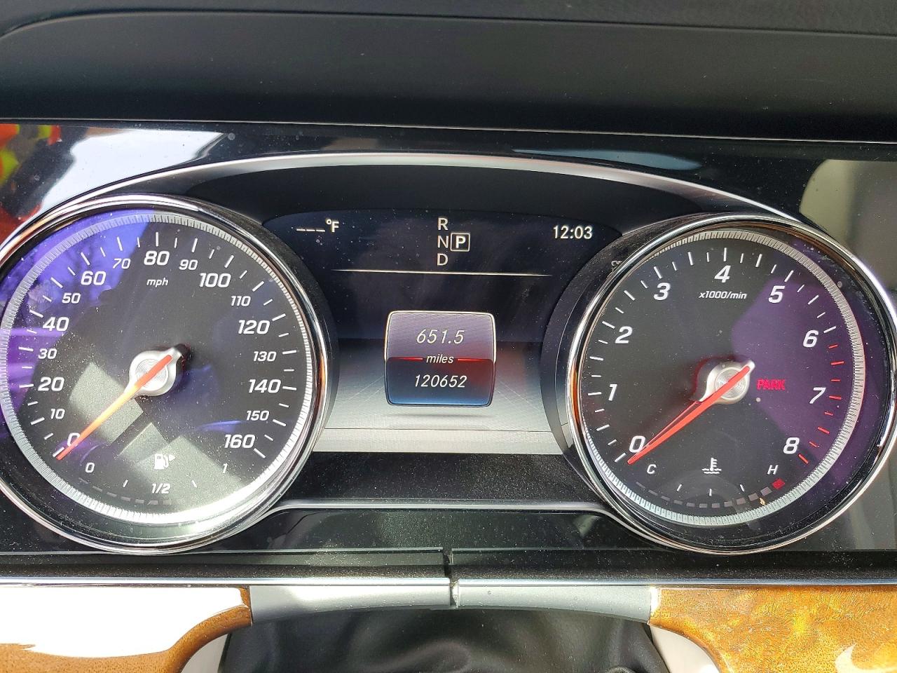 Mercedes-Benz E-Class 300 4matic