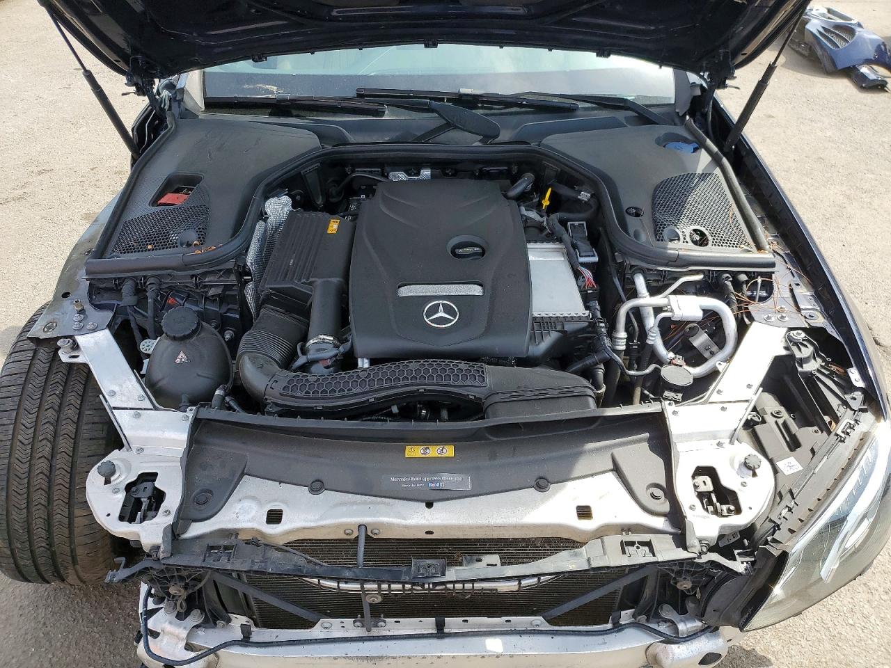 Mercedes-Benz E-Class 300 4matic
