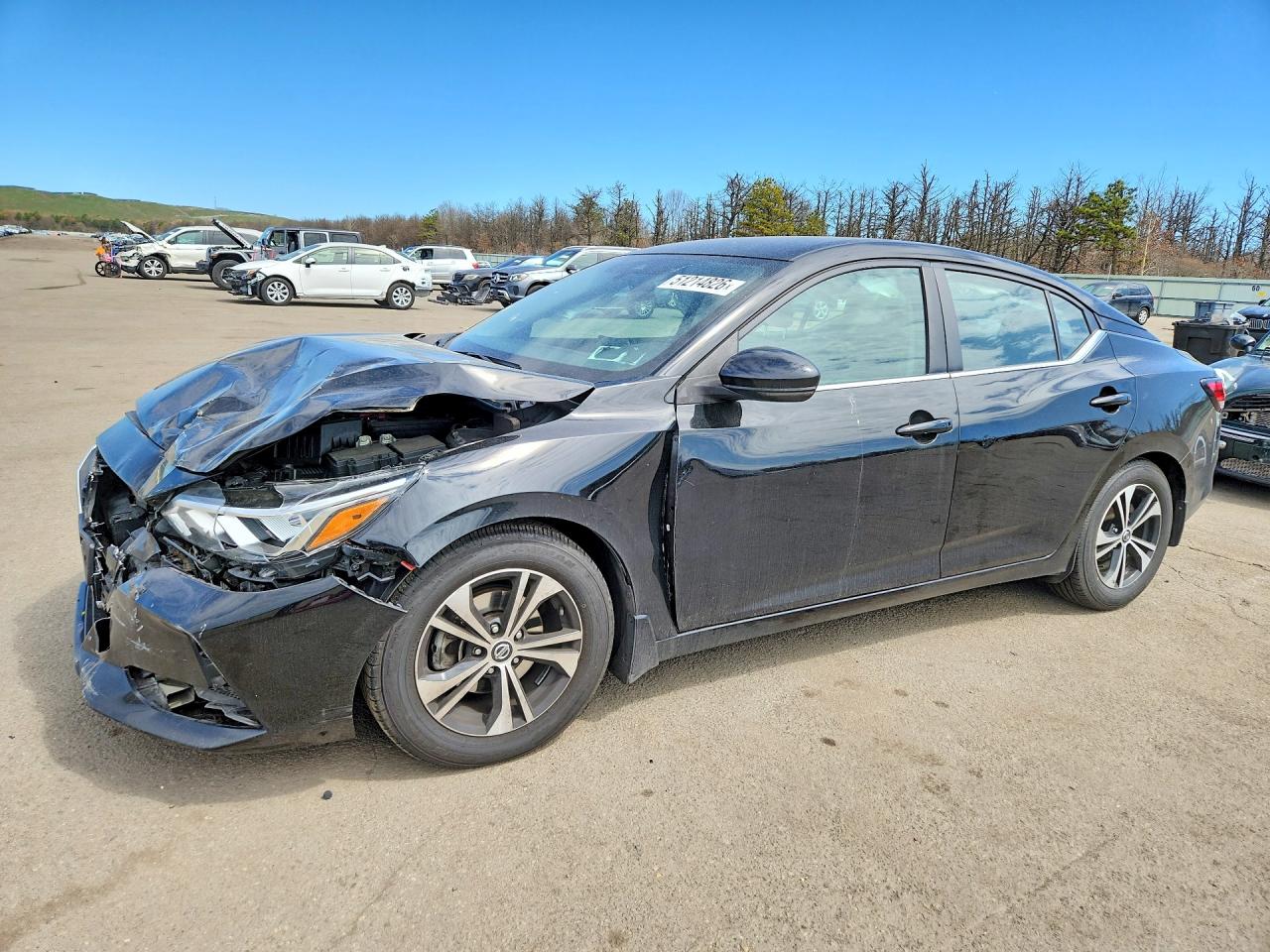 Salvage Nissan Sentra Image